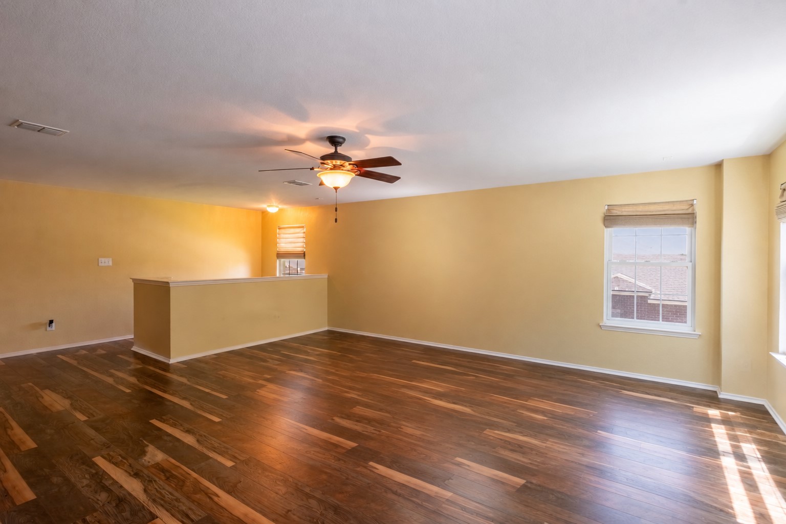 1628 Jewel Lane