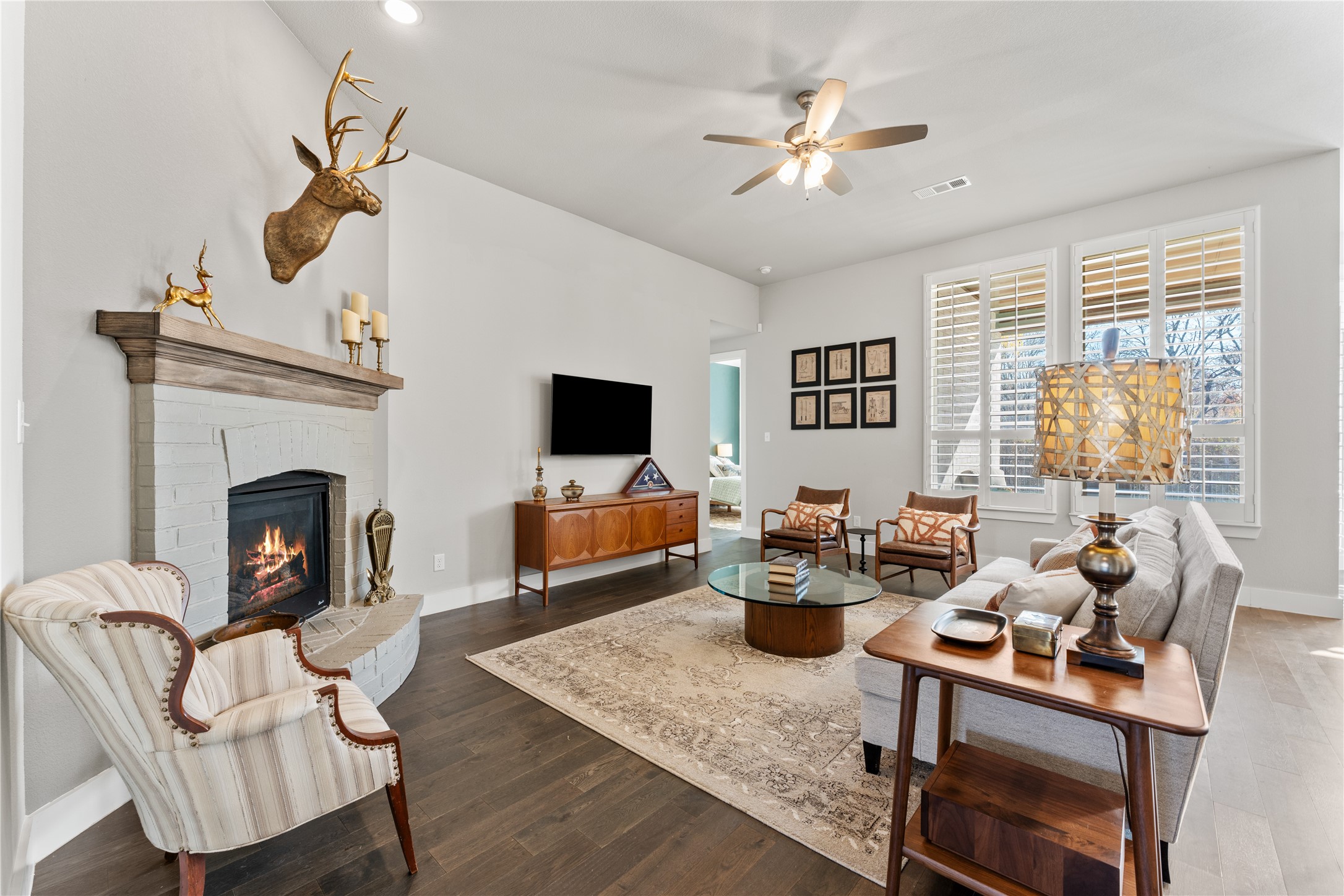 2813 Black Walnut Street
