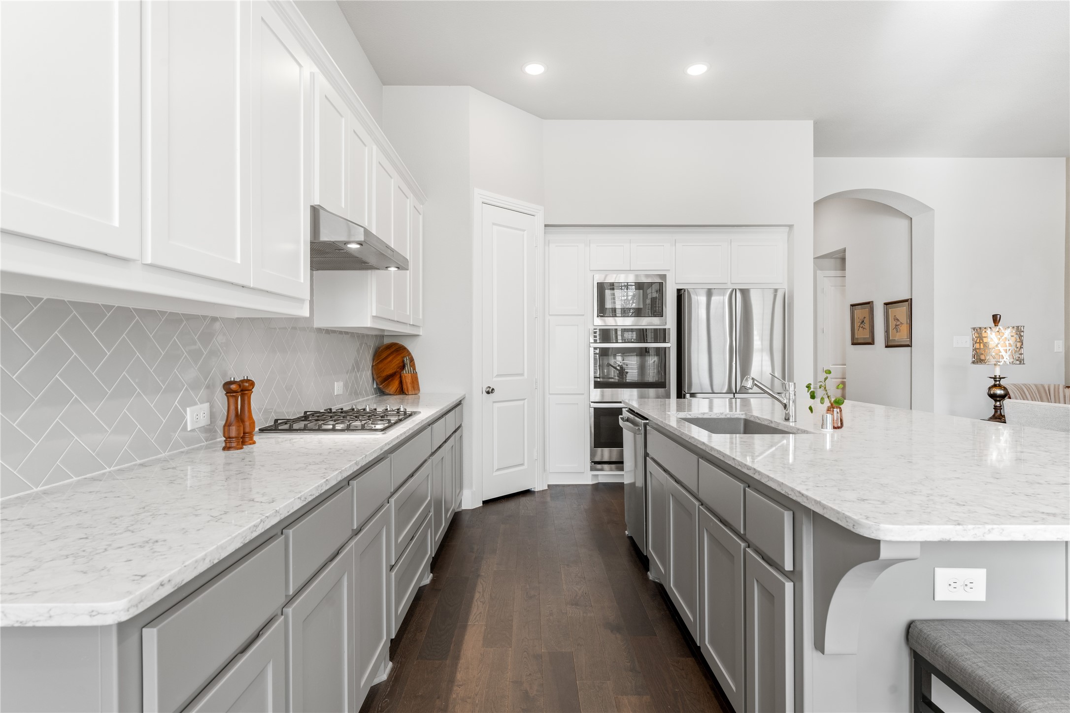 2813 Black Walnut Street