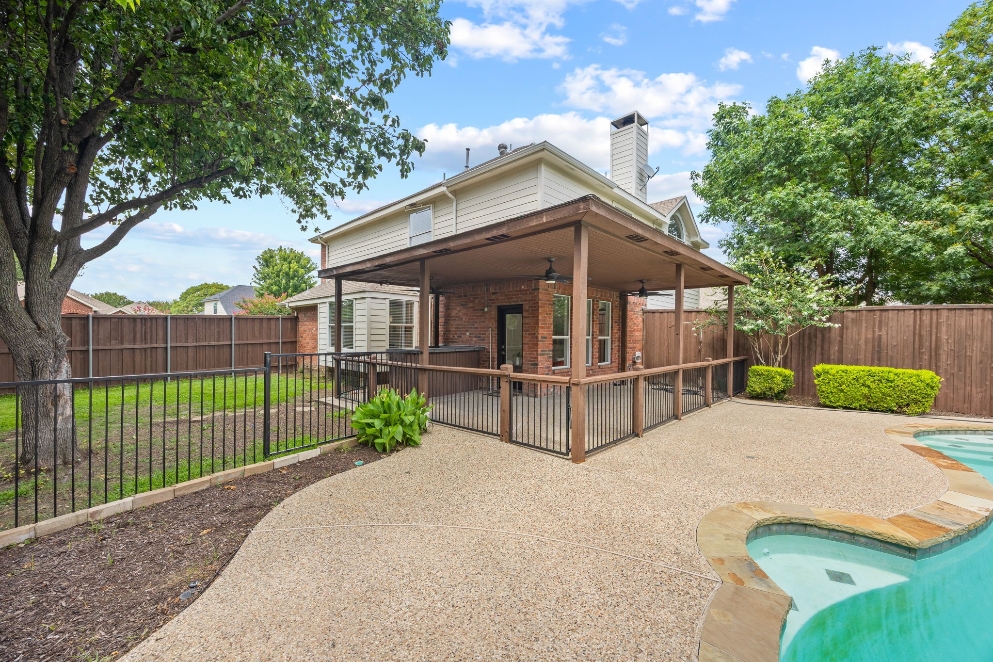 9503 Saddle Drive