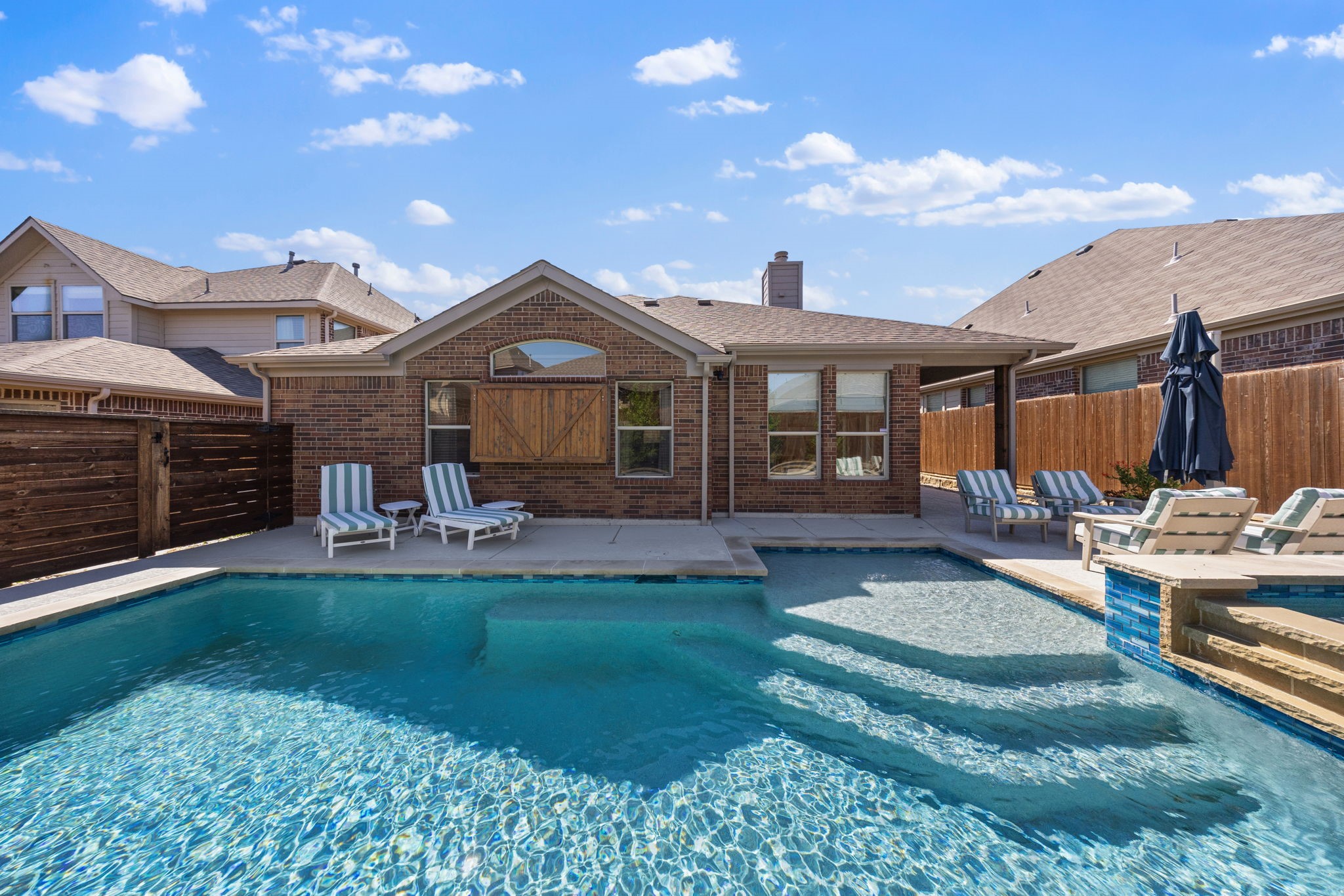 3633 Saratoga Downs Way