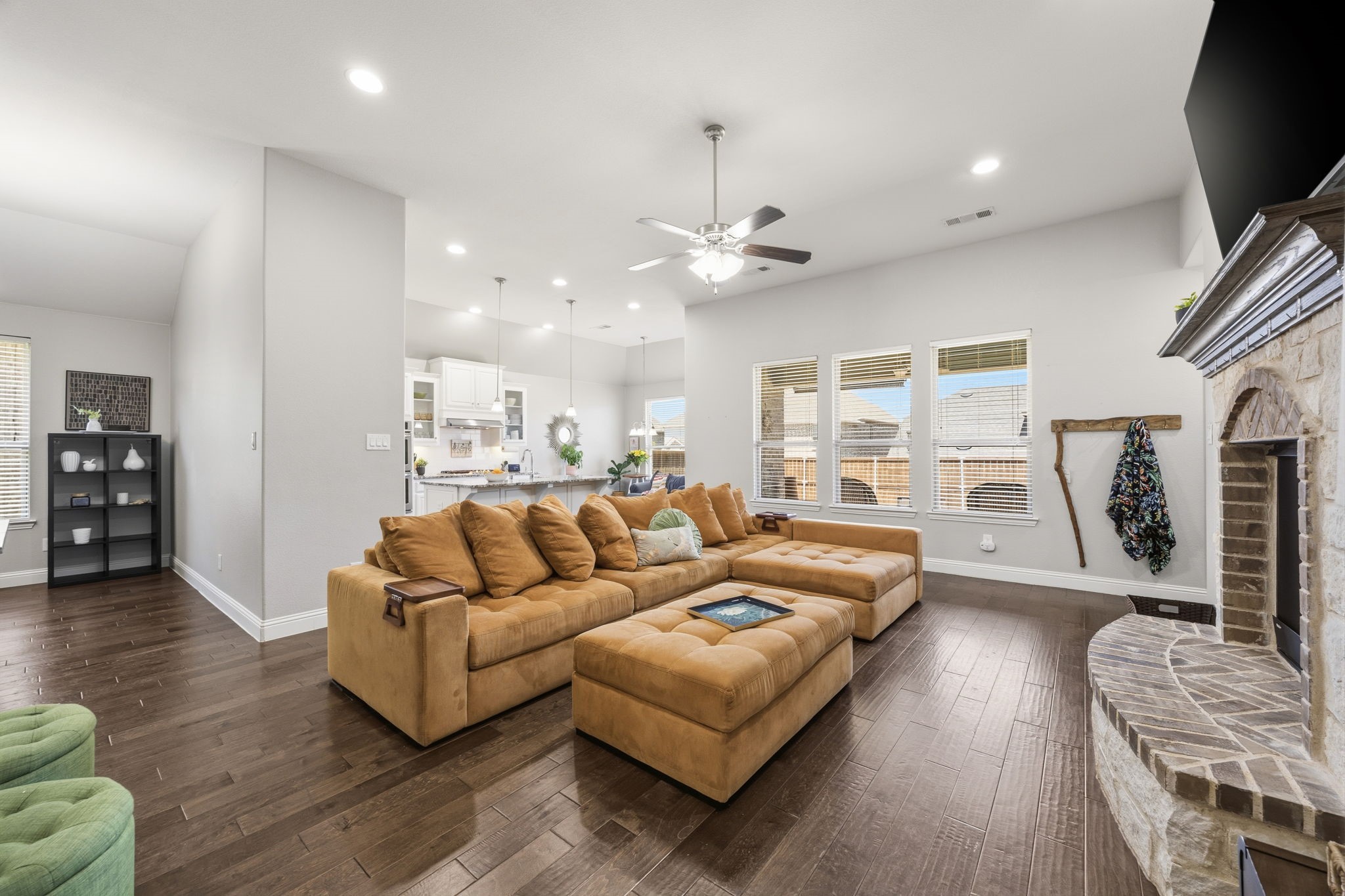 9901 Trinity Drive