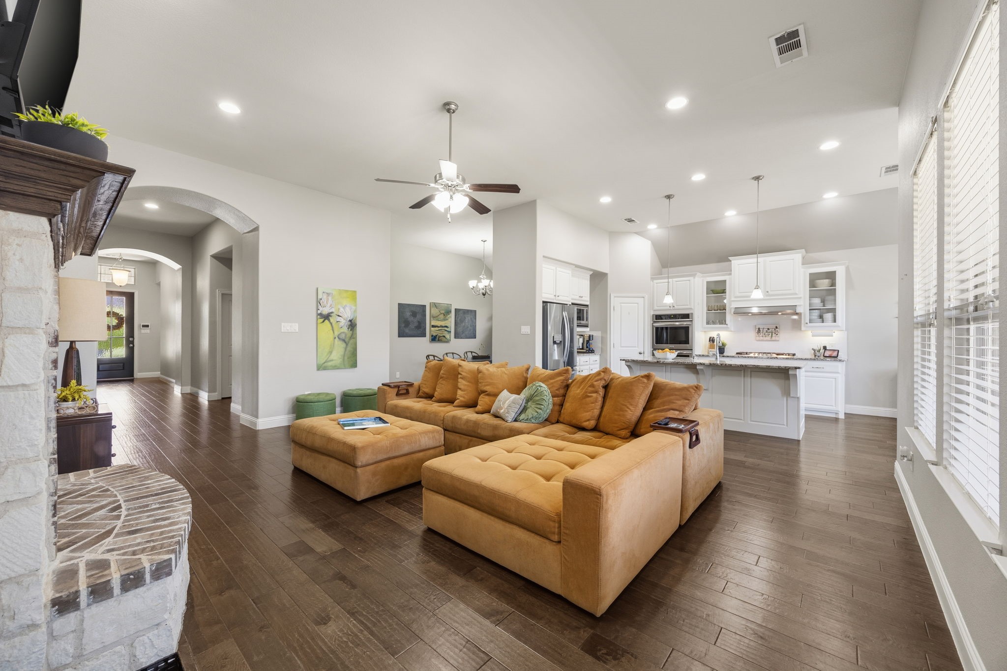 9901 Trinity Drive