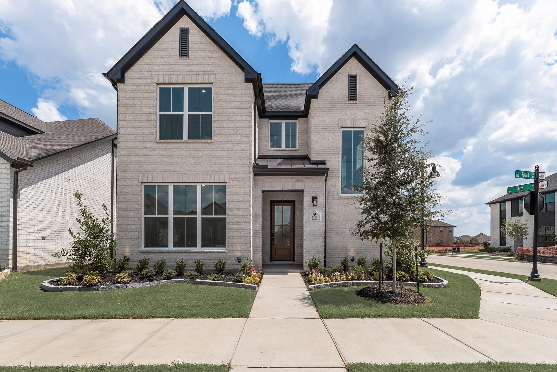 1501 Pintail Place