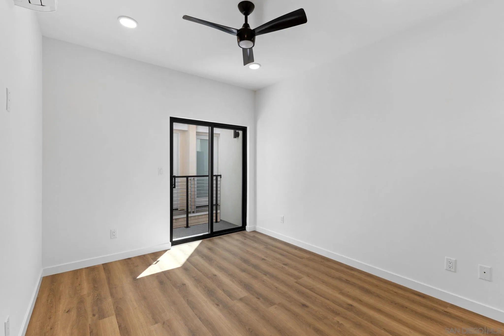 146 S Myers St Unit 3