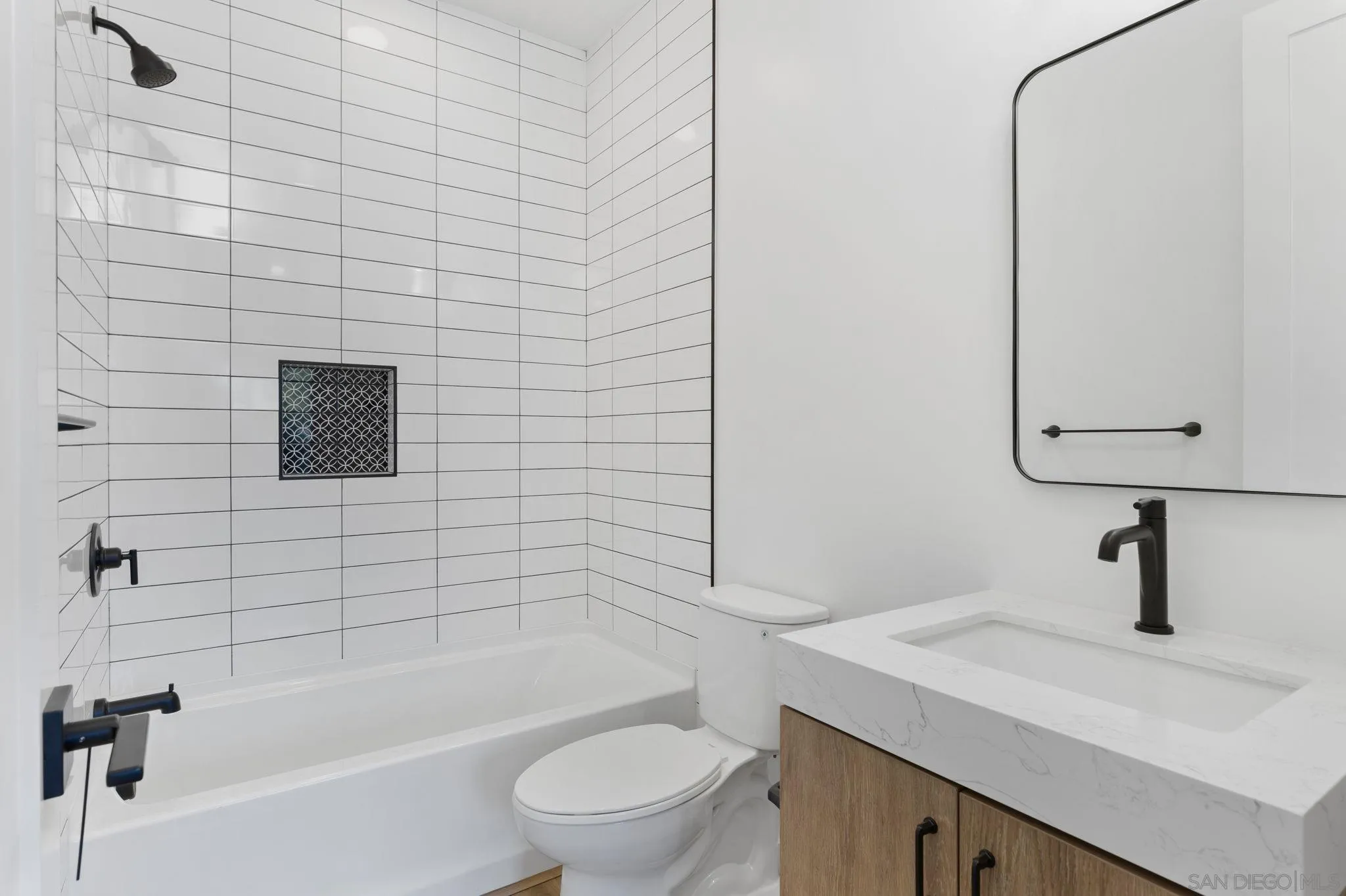 146 S Myers St Unit 3