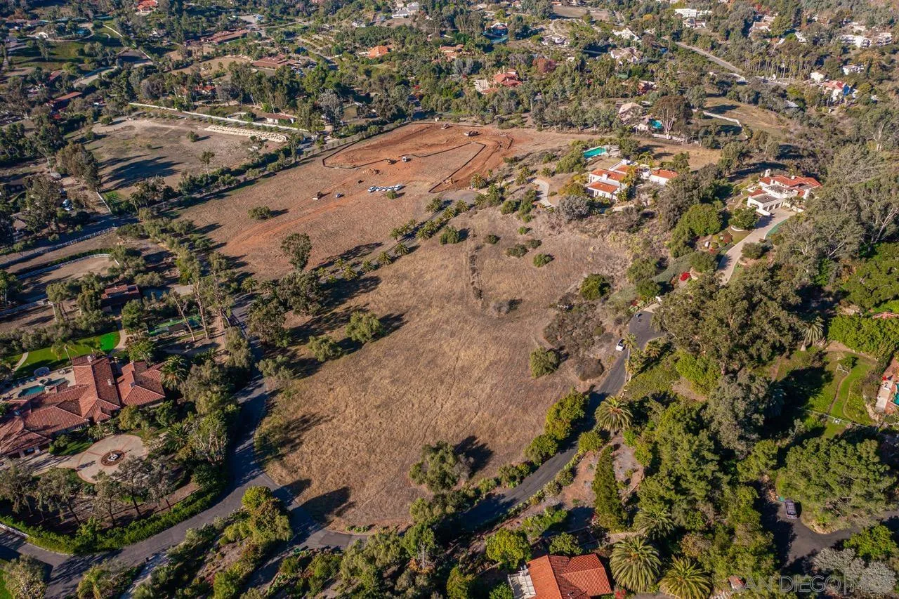 Puerto De Destino Unit 2