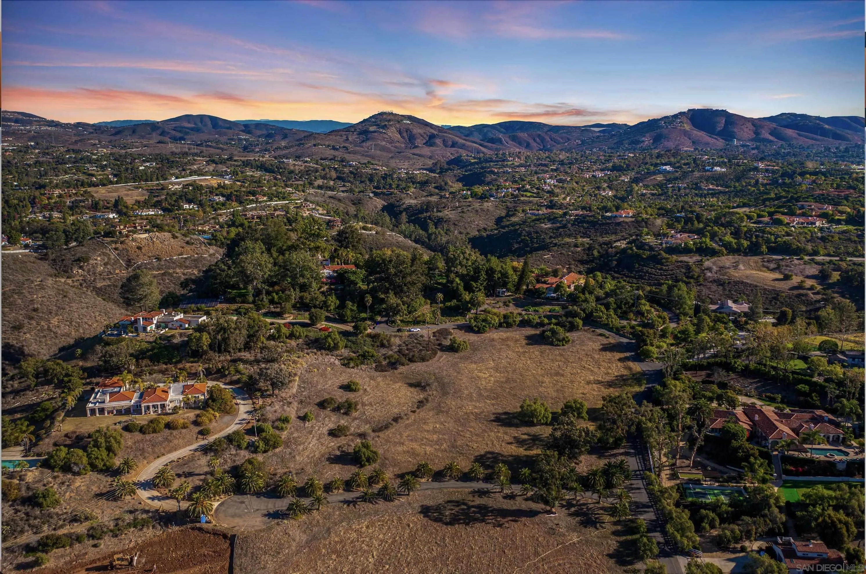 Puerto De Destino Unit 2