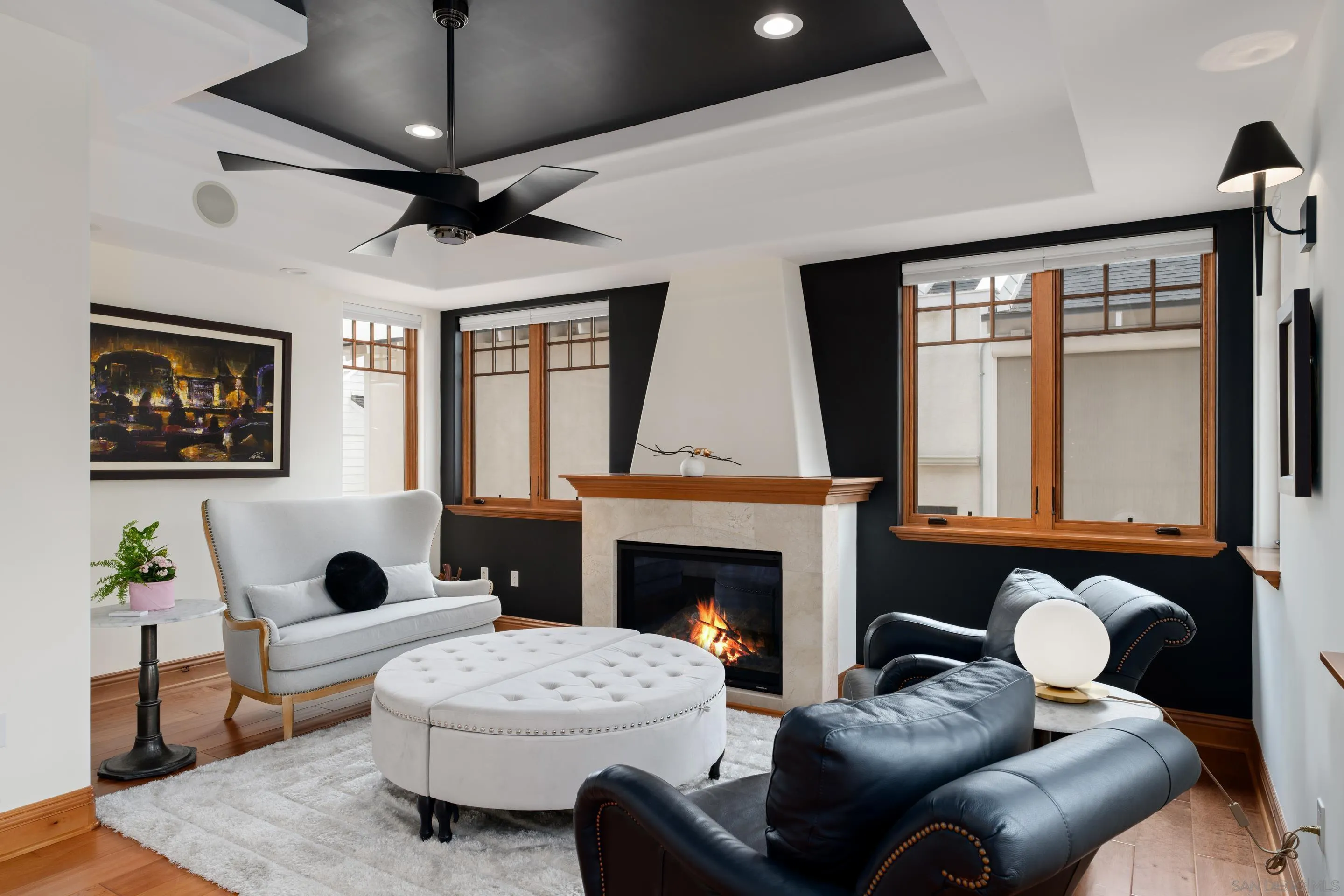 1045 Van Nuys St.