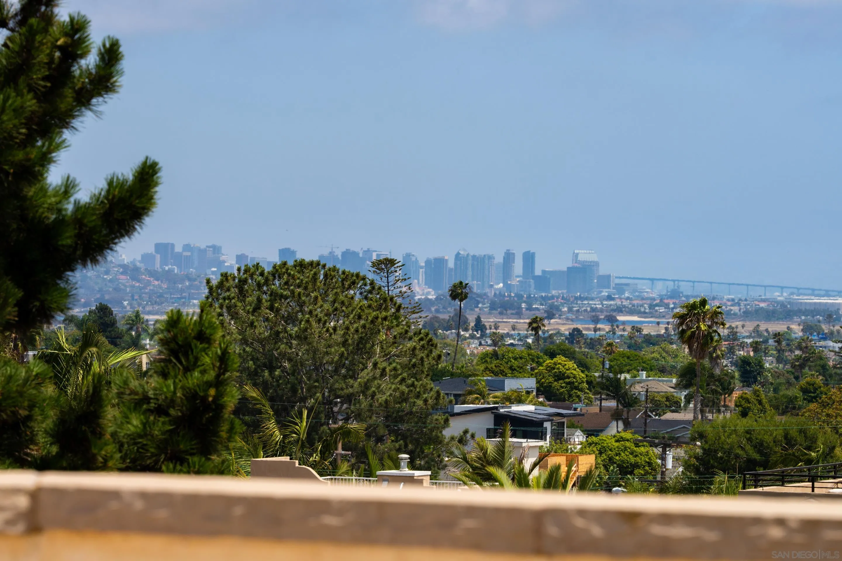 1045 Van Nuys St.