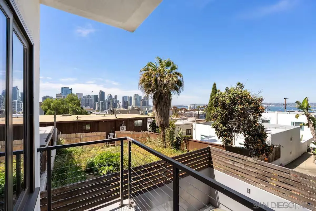 2124 Front Street Unit 01