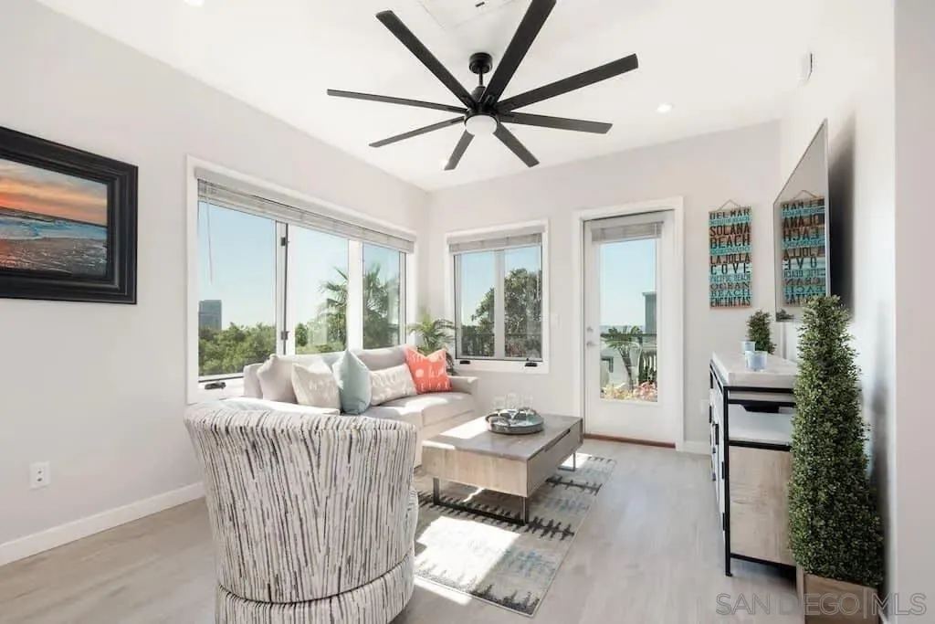 2124 Front Street Unit 01
