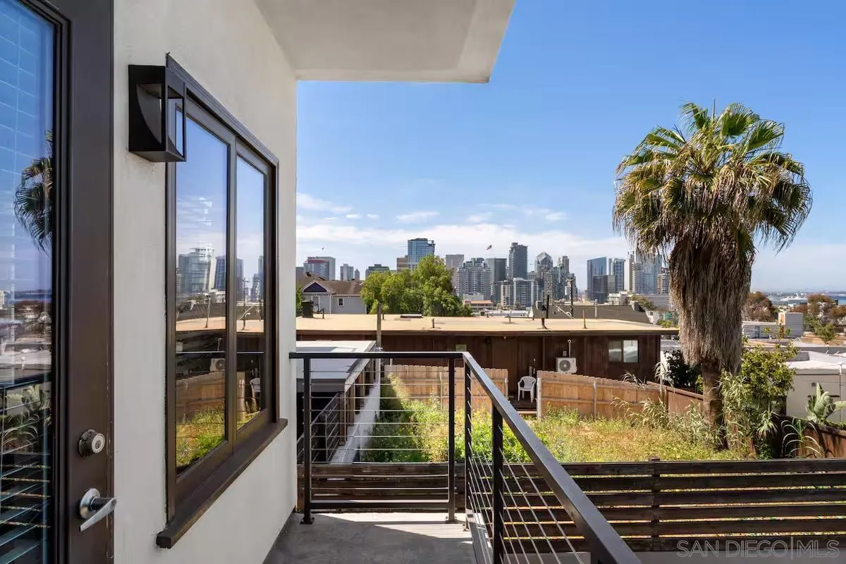 2124 Front Street Unit 01