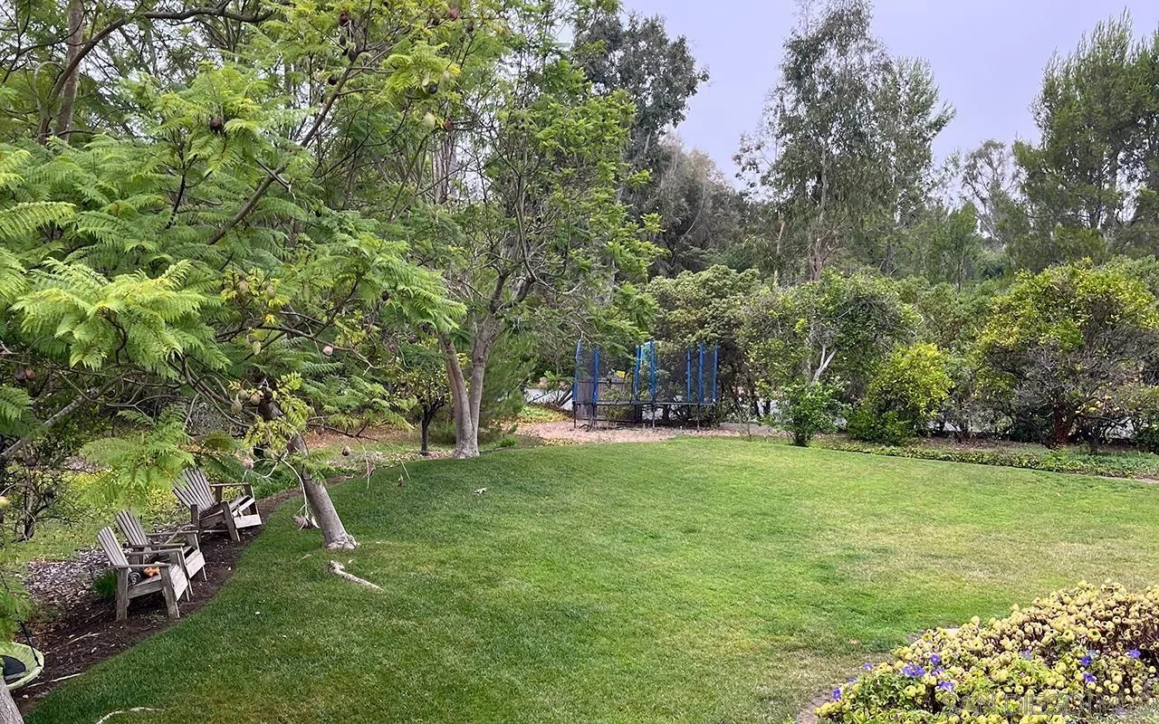 17380 Via Cuatro Caminos