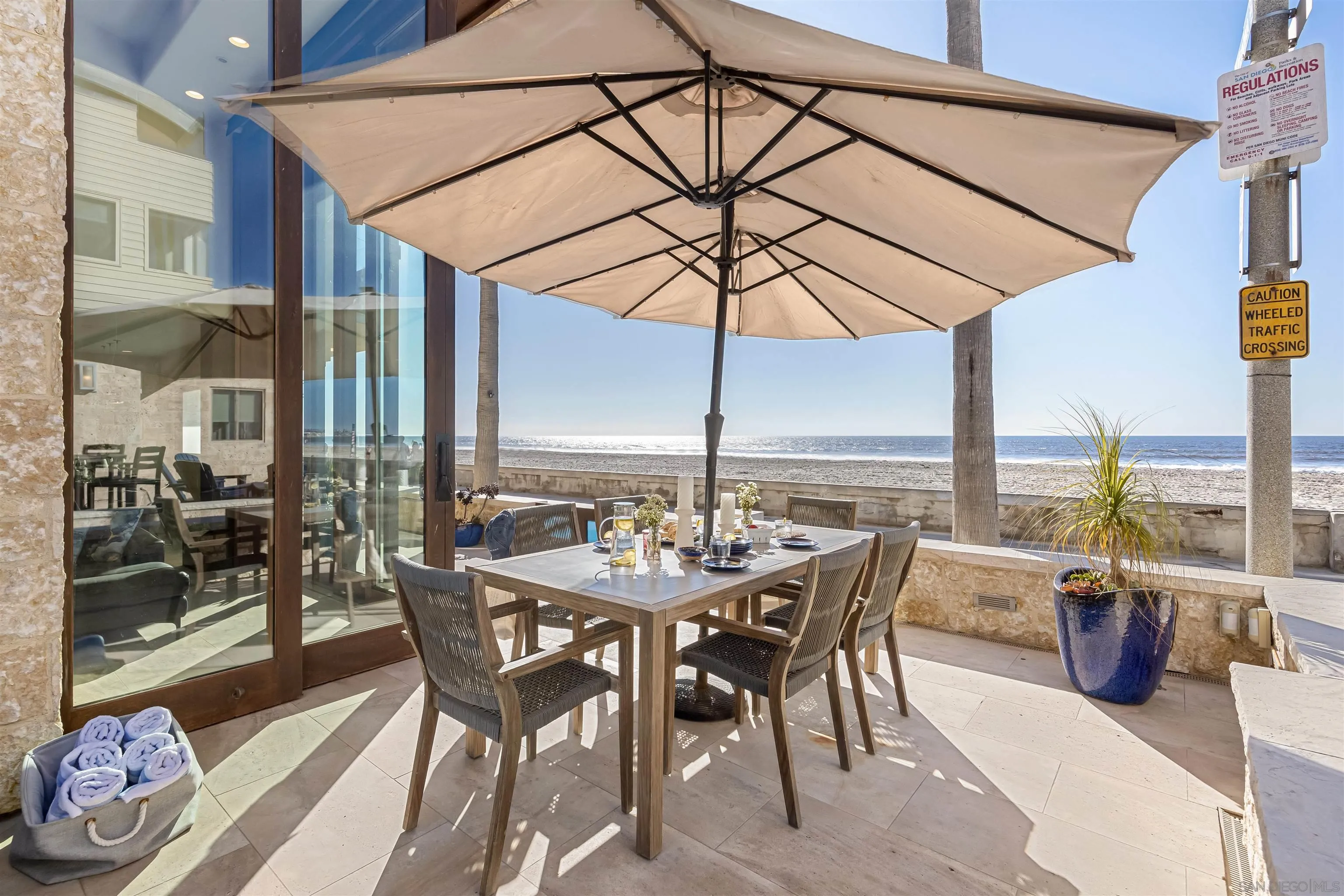 3921 Ocean Front Walk
