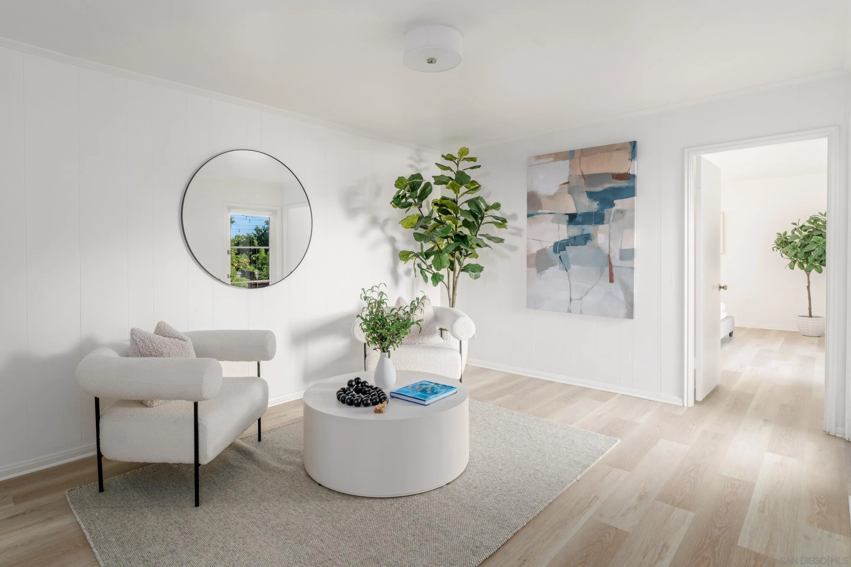 7850 Roseland Dr, La Jolla