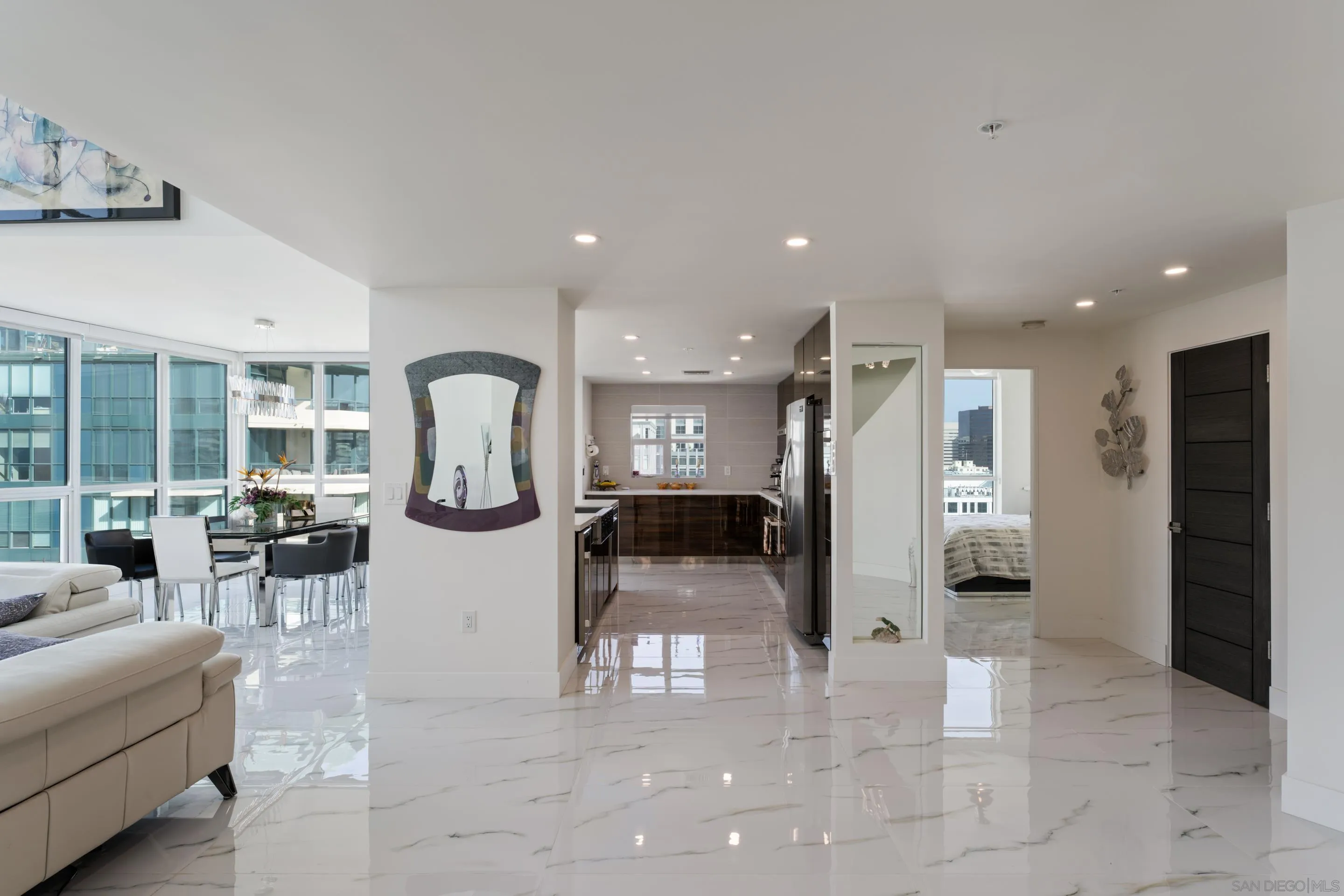 510 1st Ave Unit 2204