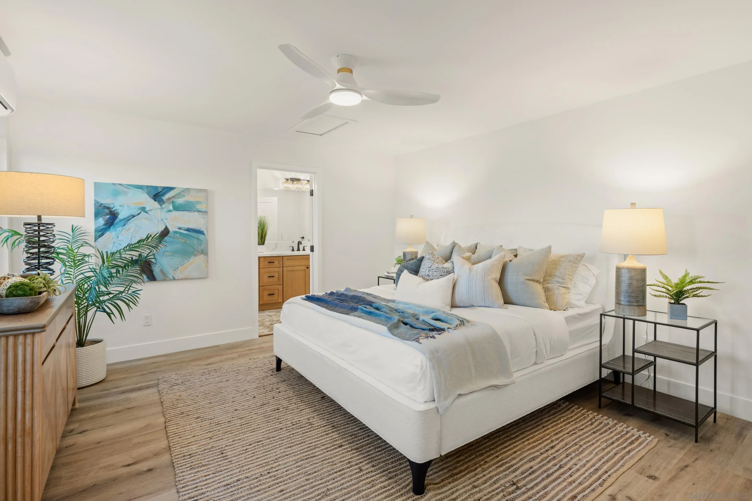 4871 Mount Bigelow Drive