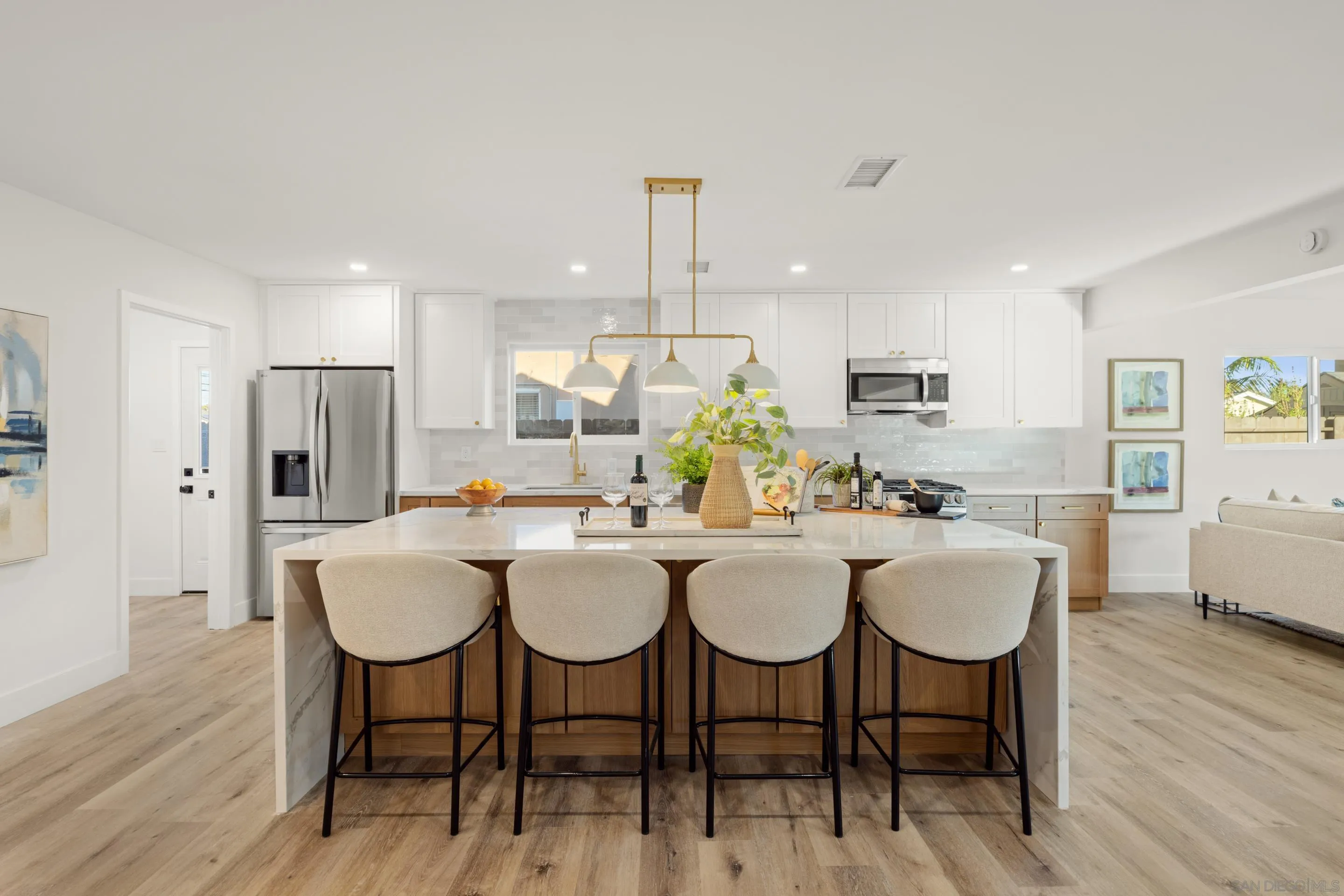 4871 Mount Bigelow Drive