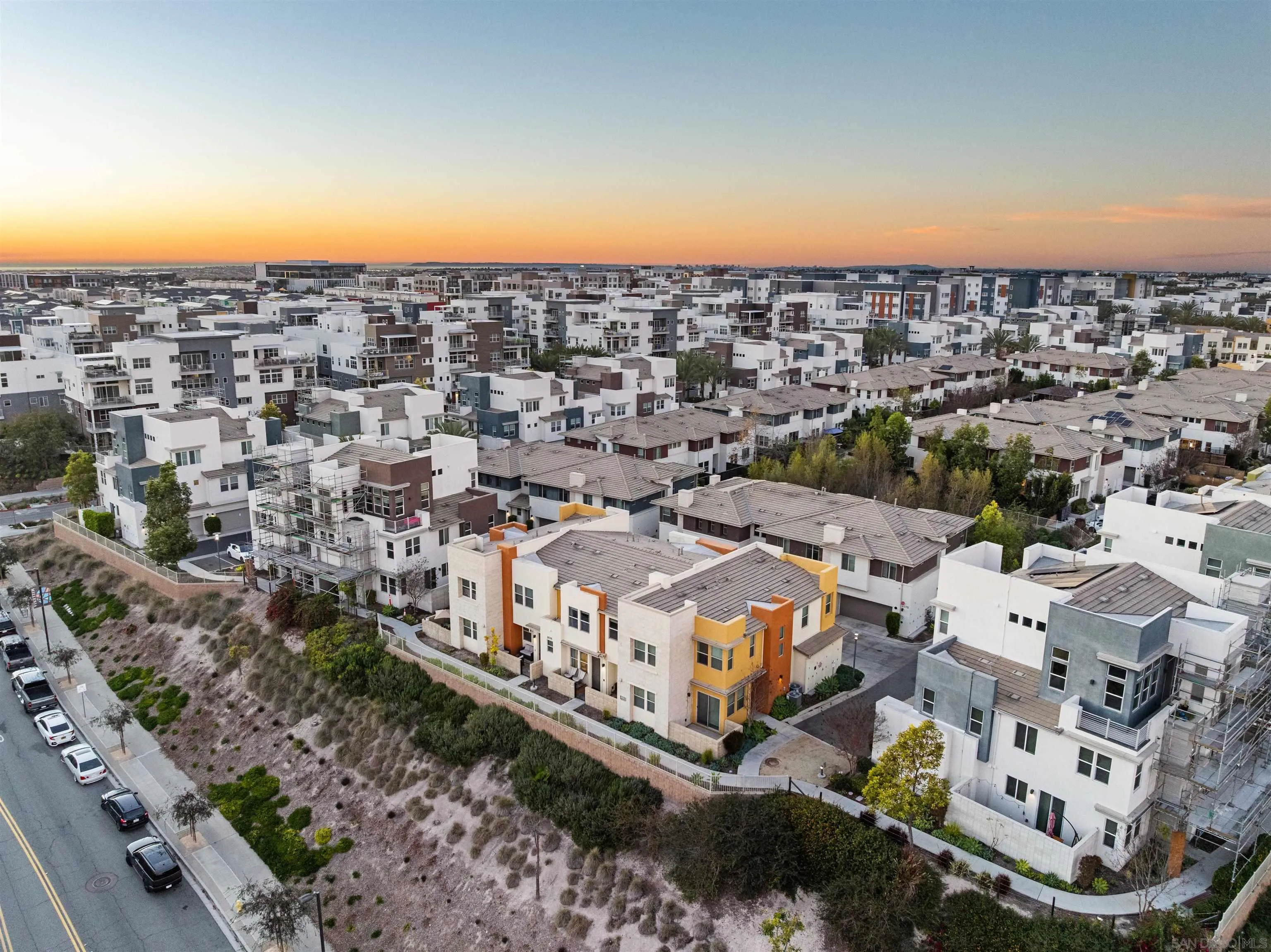 2076 Tango Loop Unit Unit 2