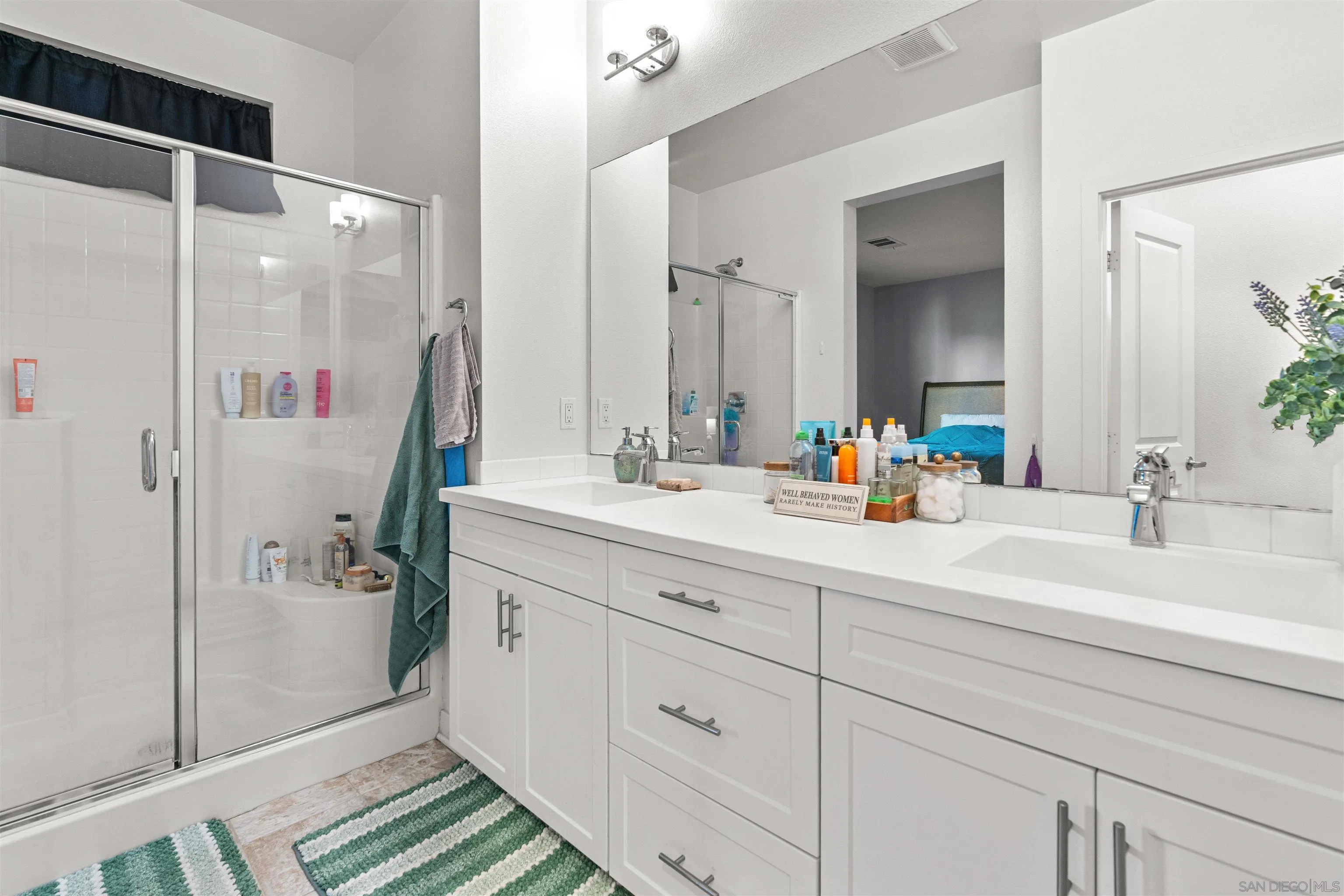 2076 Tango Loop Unit Unit 2