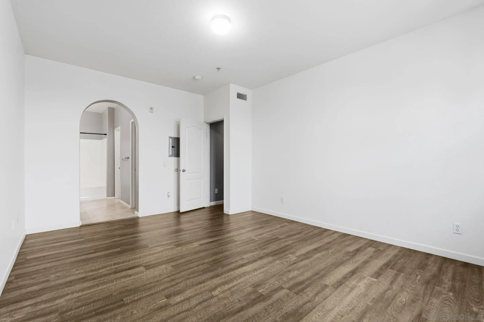 1760 E E Palomar St Unit 313