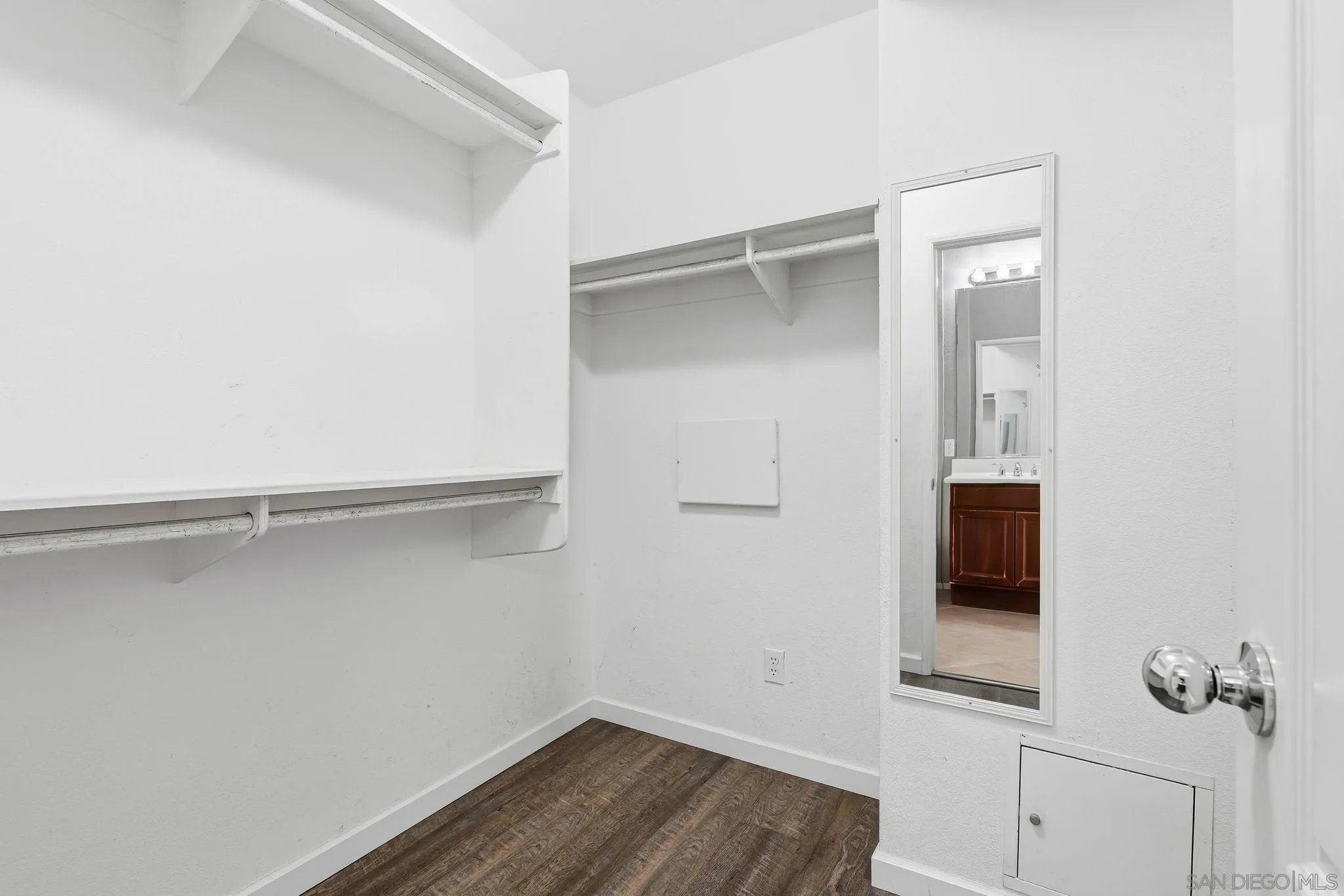 1760 E E Palomar St Unit 313