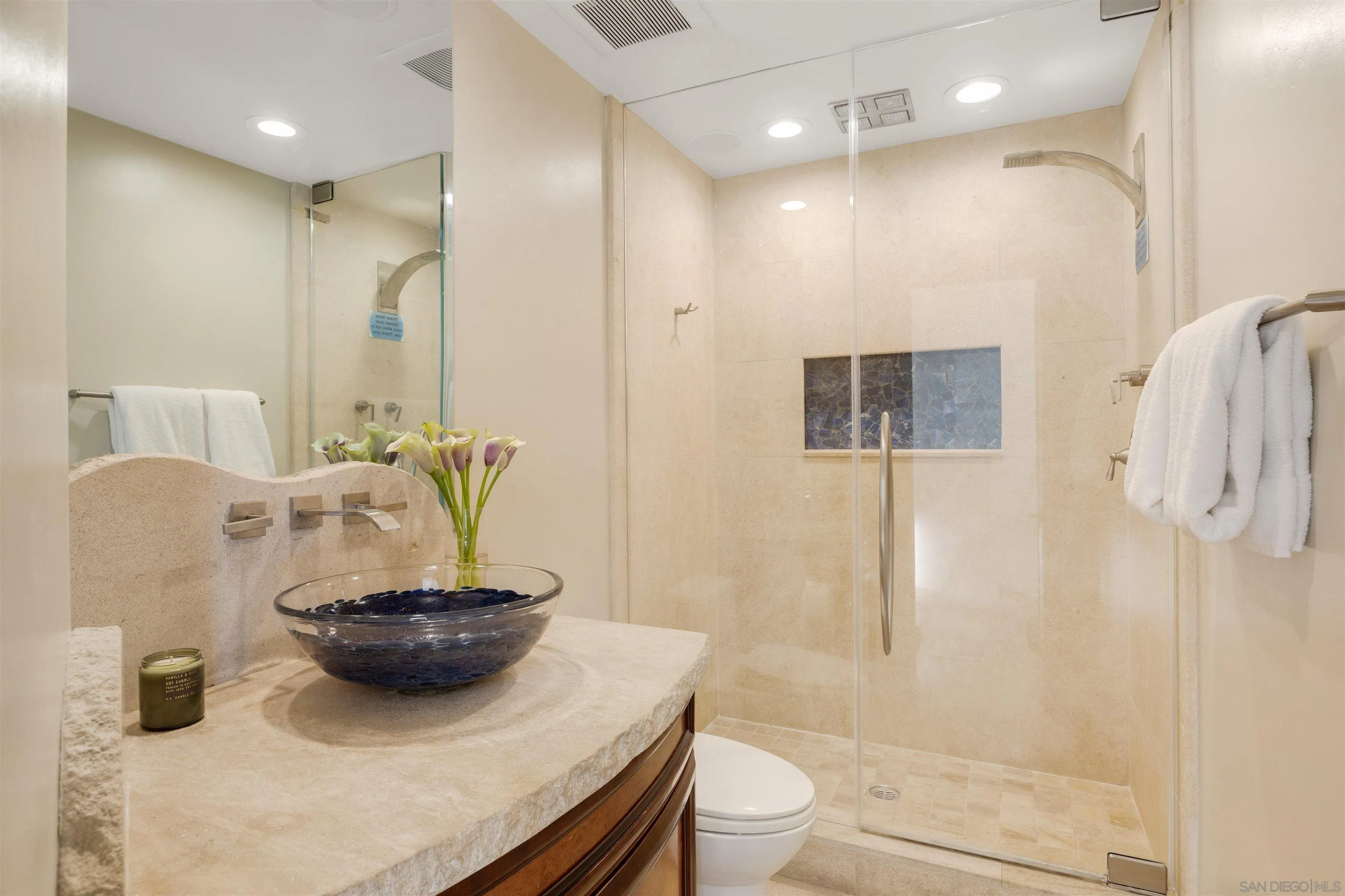 3921 Ocean Front Walk