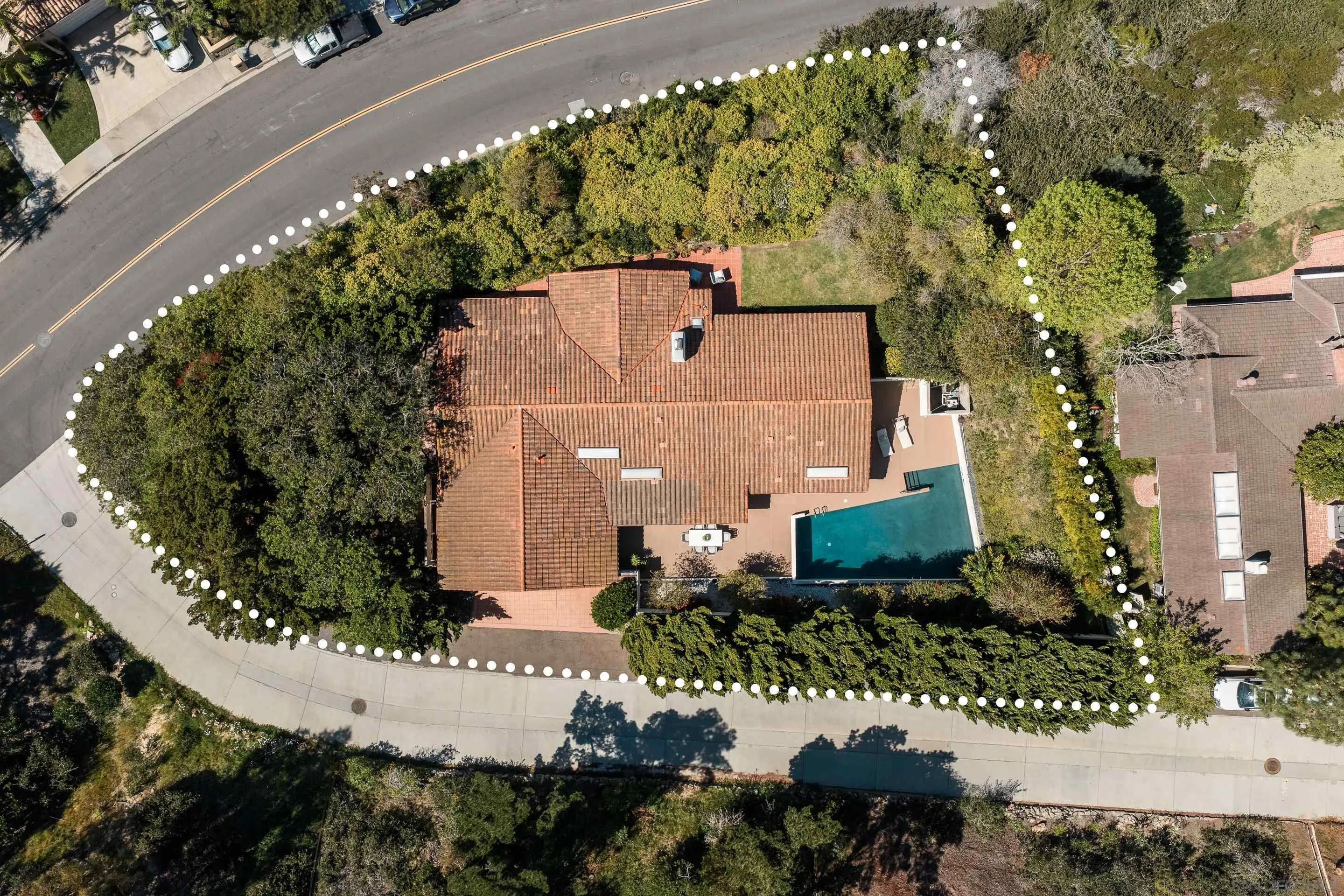 2586 Calle Del Oro
