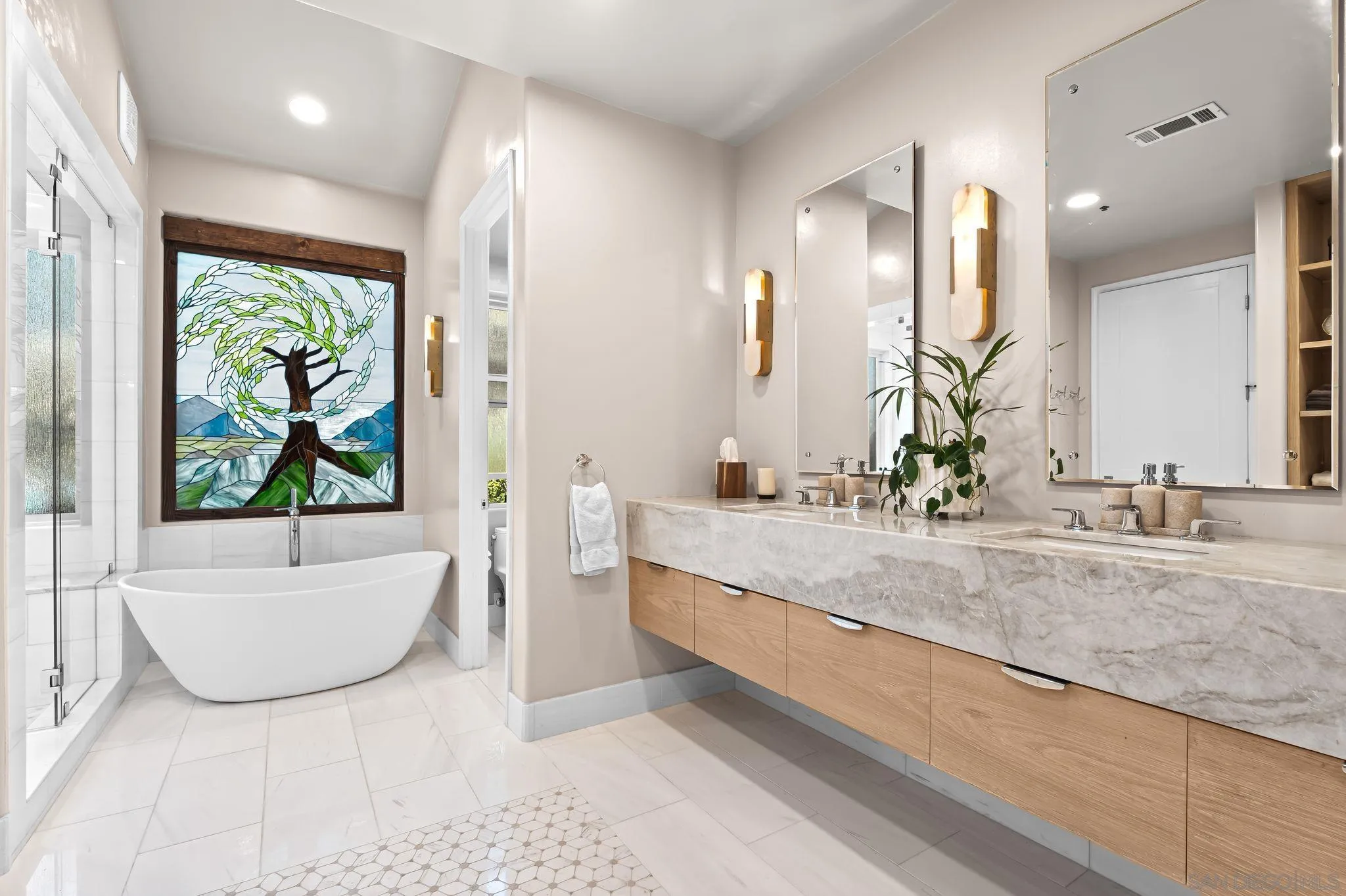 3369 Rocking Horse Cir