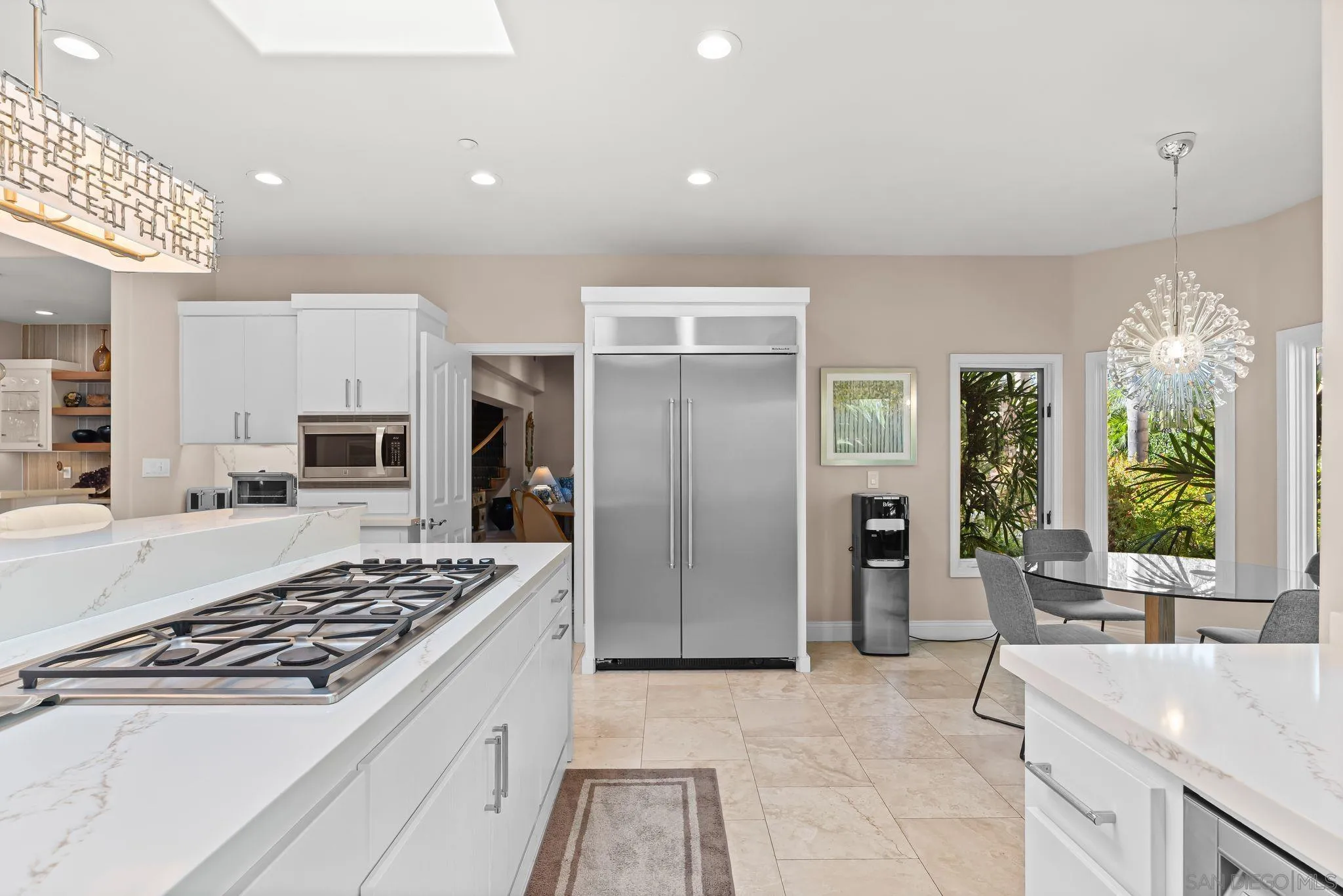 3369 Rocking Horse Cir