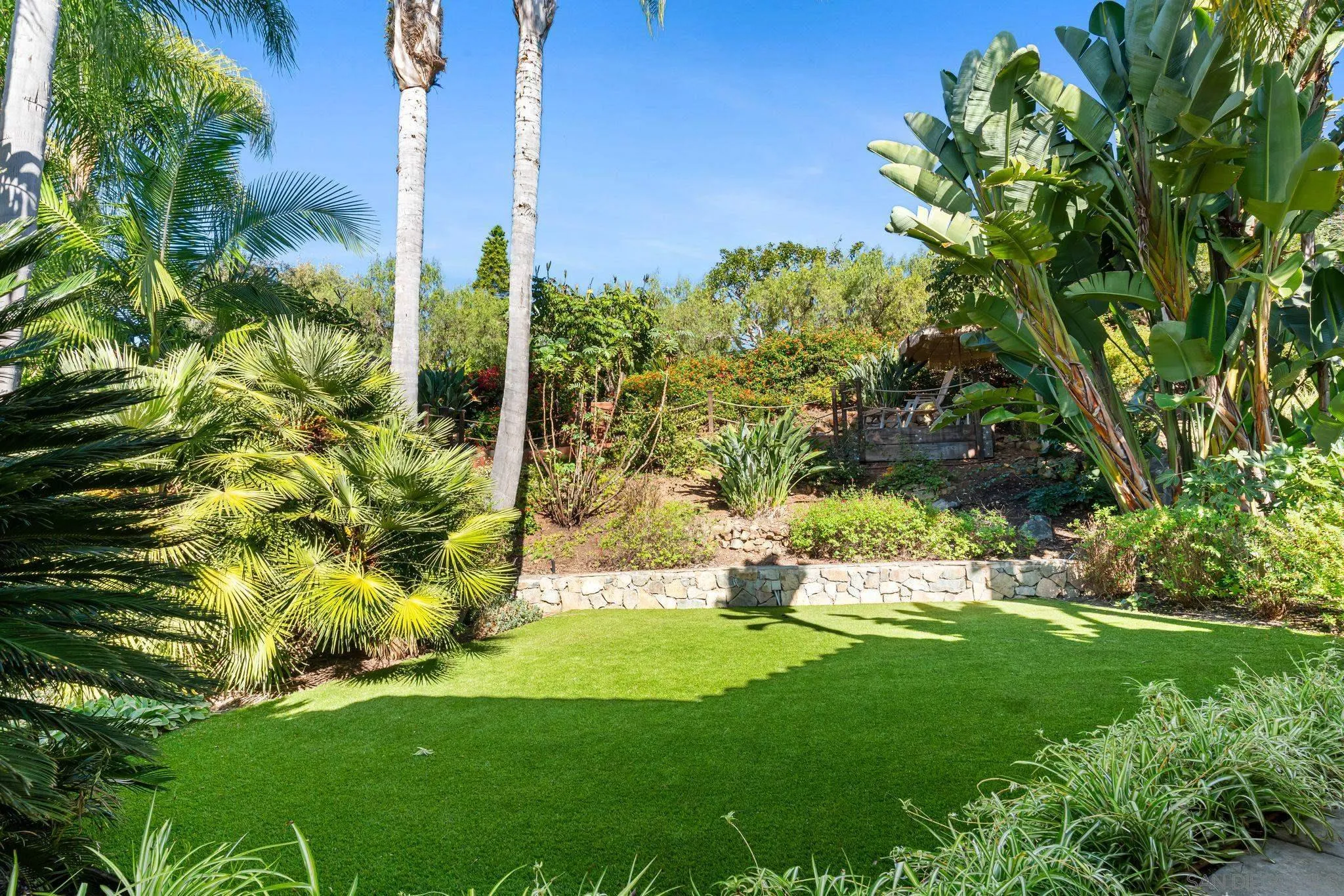 3369 Rocking Horse Cir