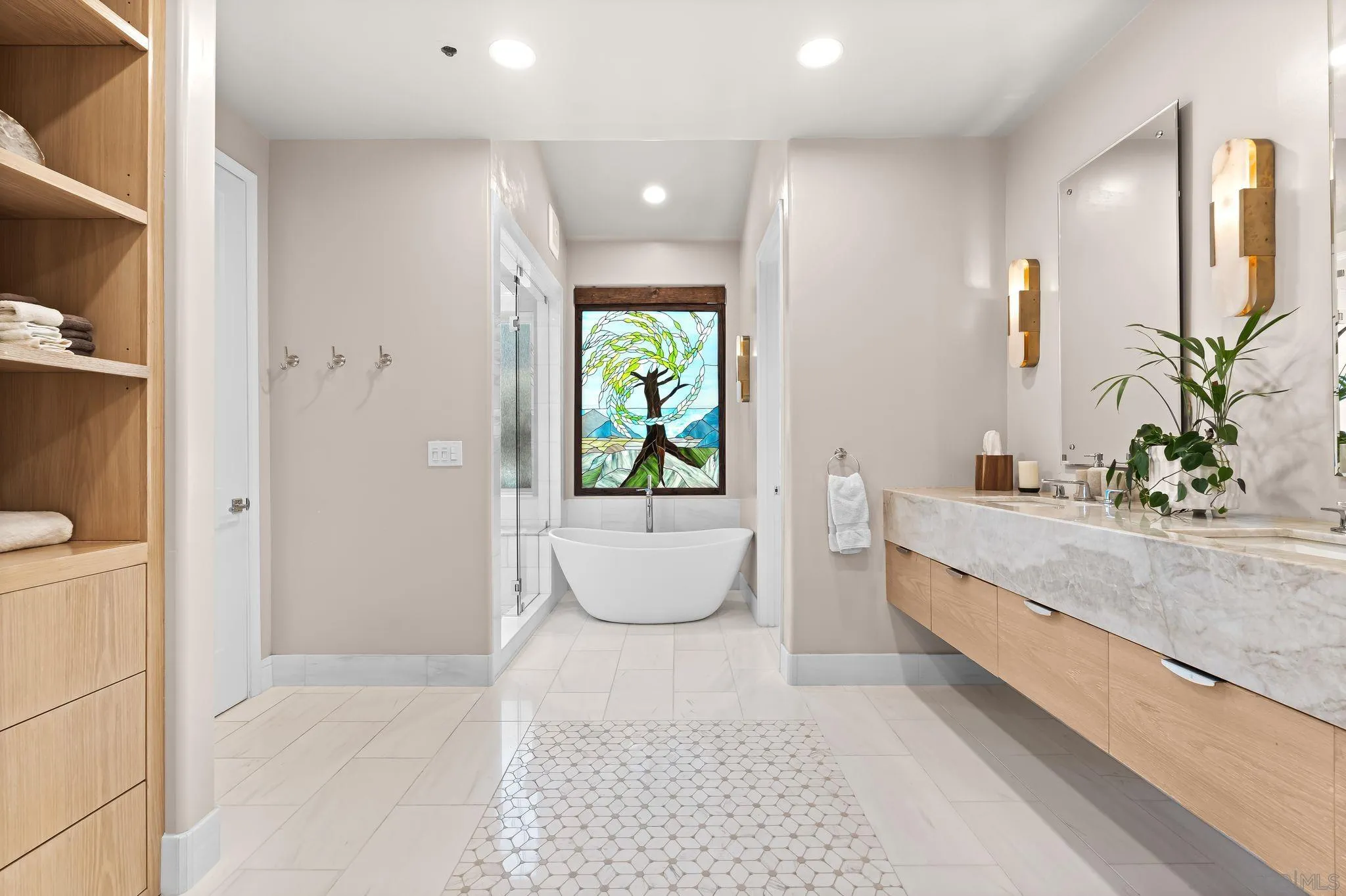 3369 Rocking Horse Cir