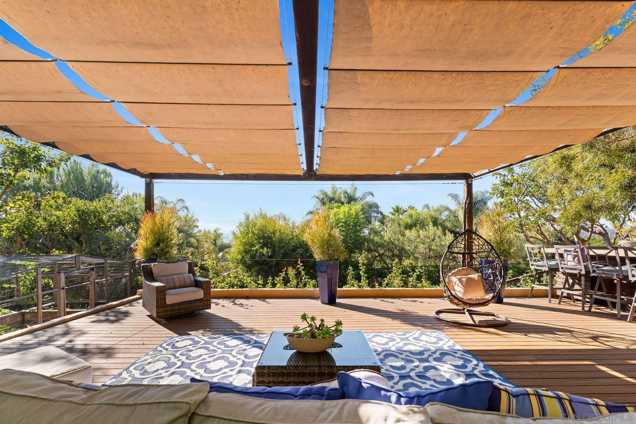 3369 Rocking Horse Cir