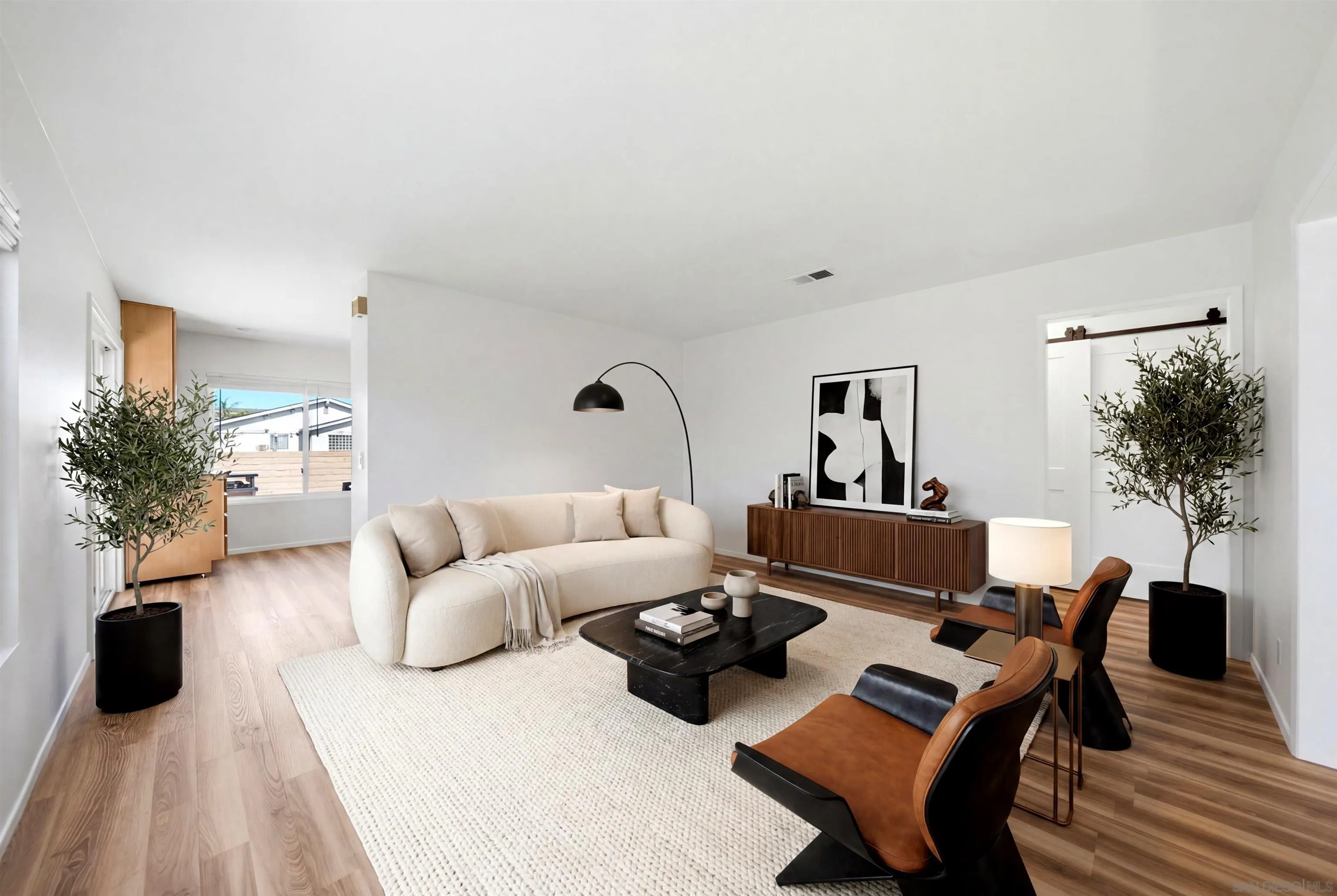 10979 Via Abaca