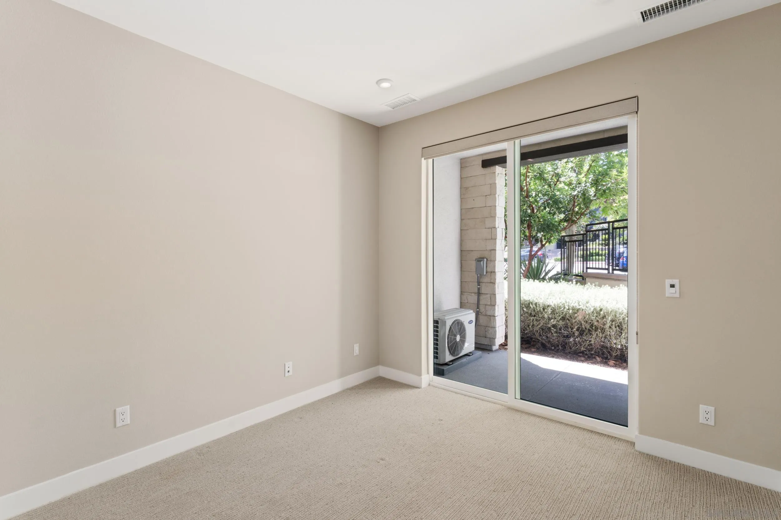 2804 Avella Circle