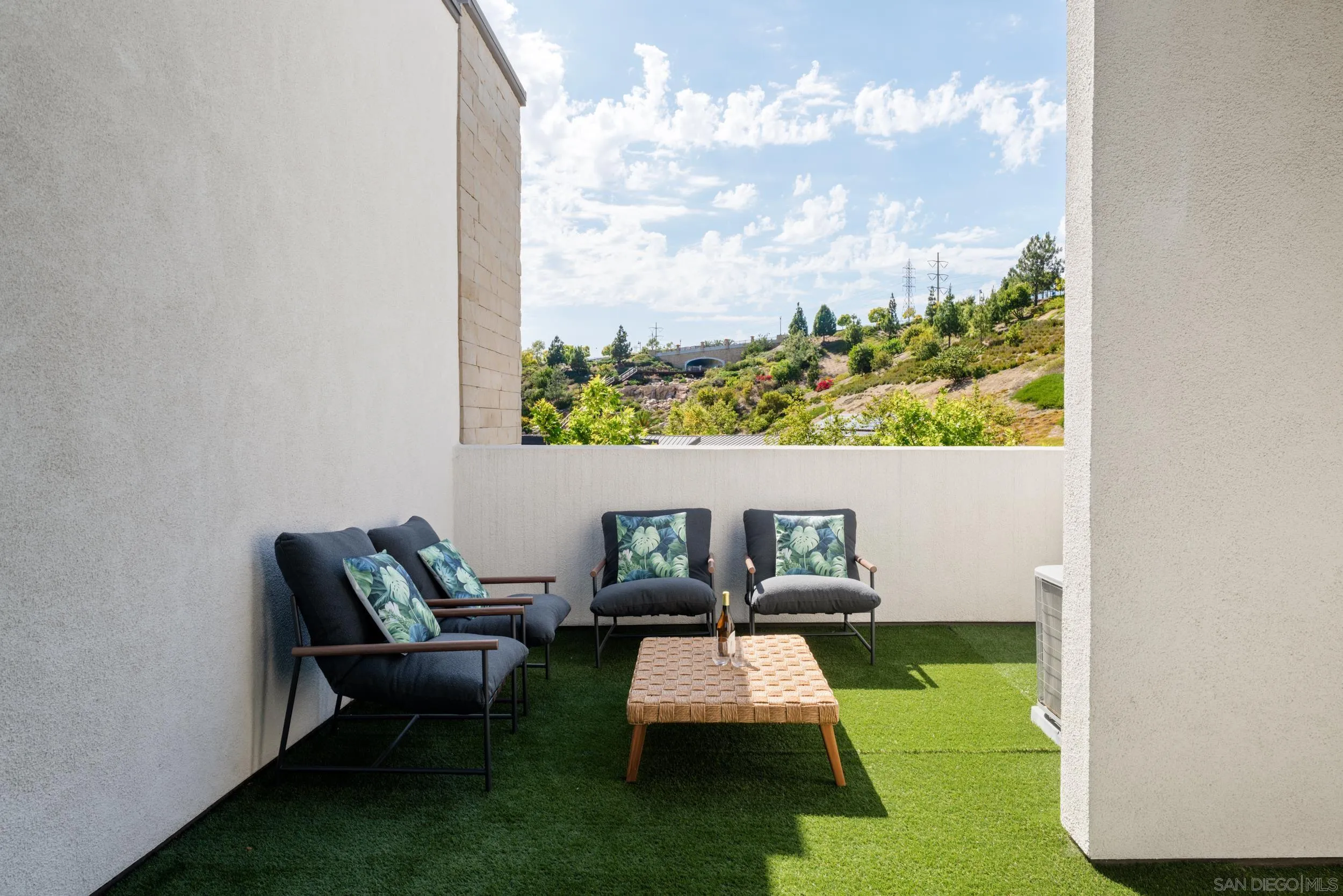 2804 Avella Circle