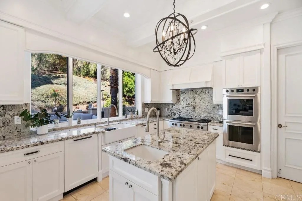 7345 Vista Rancho Ct