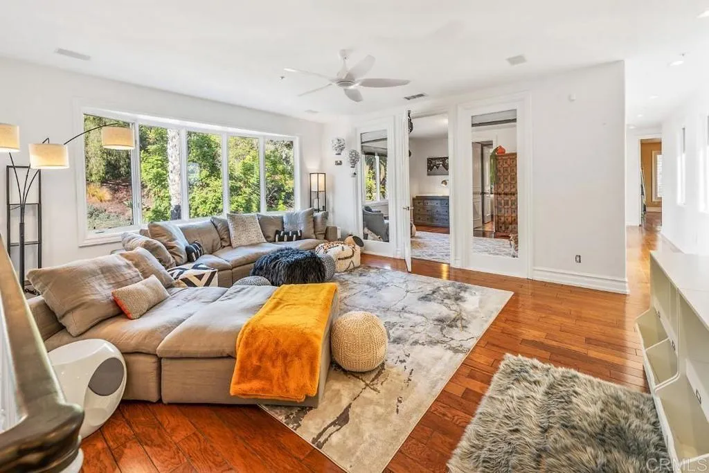 7345 Vista Rancho Ct