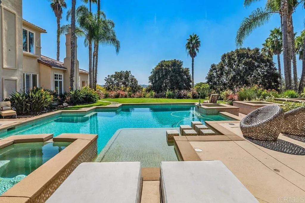 7345 Vista Rancho Ct