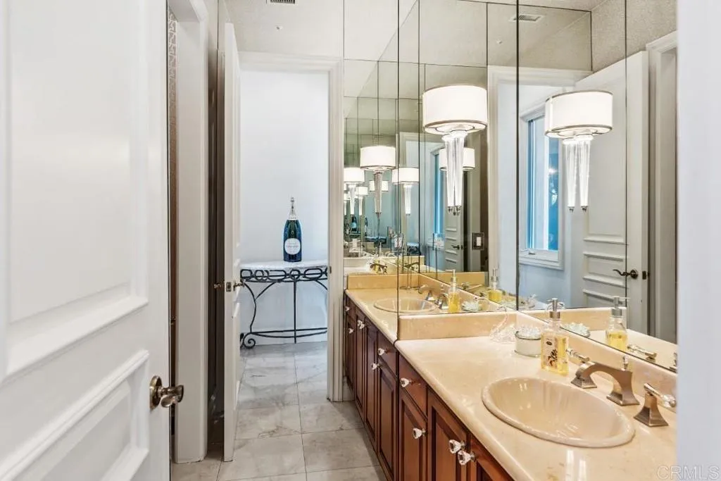 7345 Vista Rancho Ct