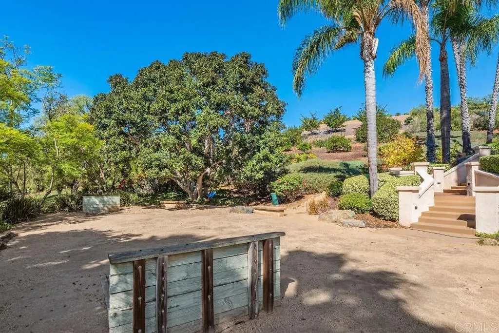 7345 Vista Rancho Ct