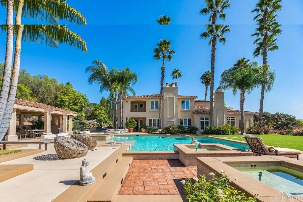 7345 Vista Rancho Ct