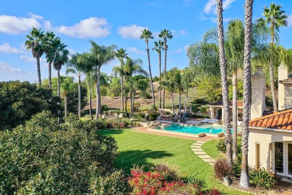 7345 Vista Rancho Ct