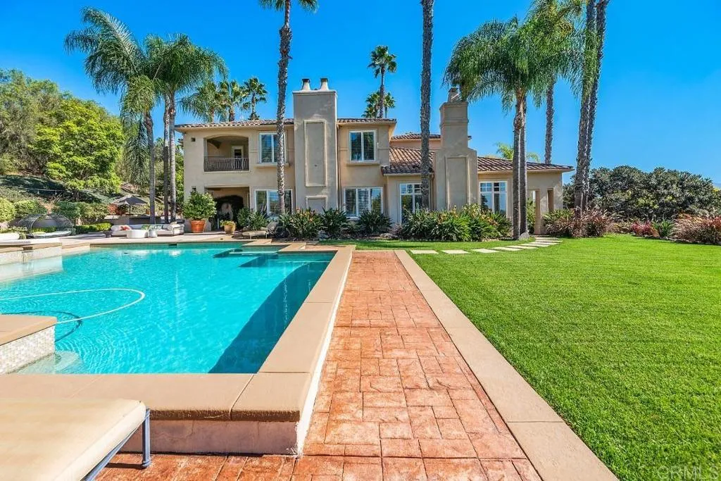 7345 Vista Rancho Ct