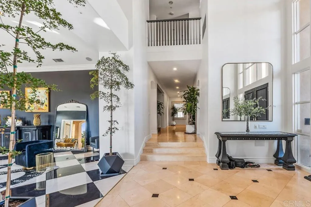 7345 Vista Rancho Ct