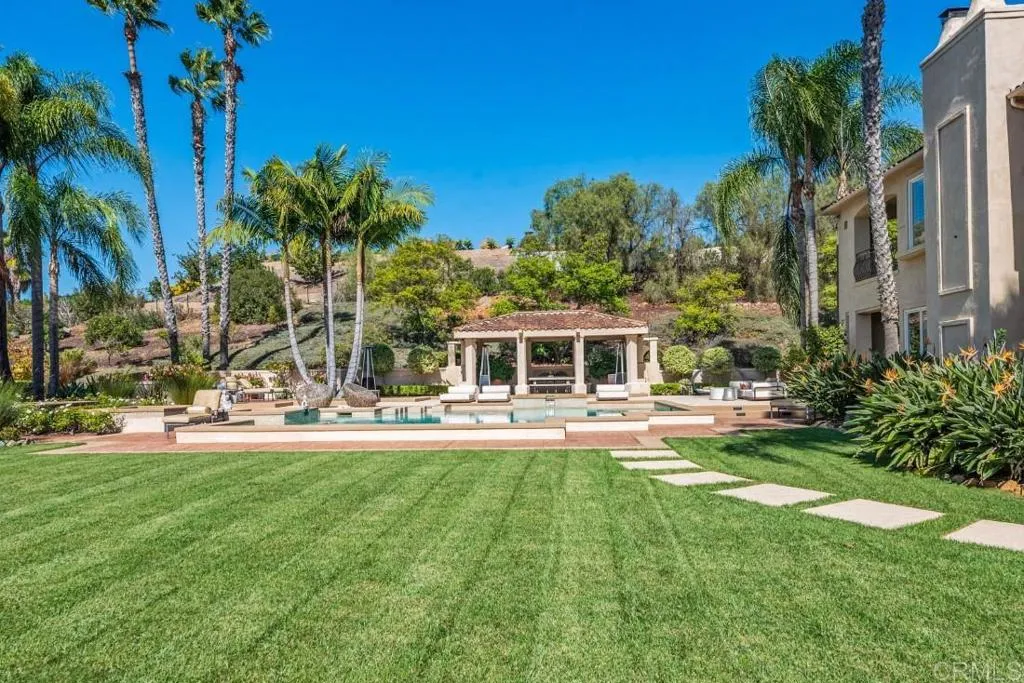7345 Vista Rancho Ct