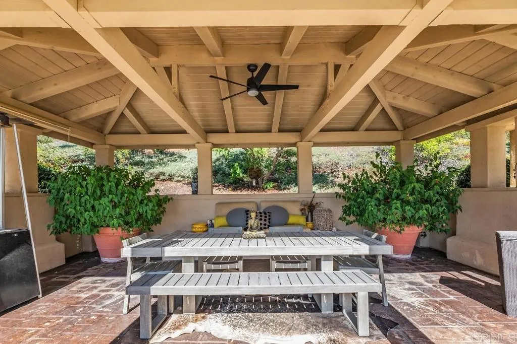 7345 Vista Rancho Ct