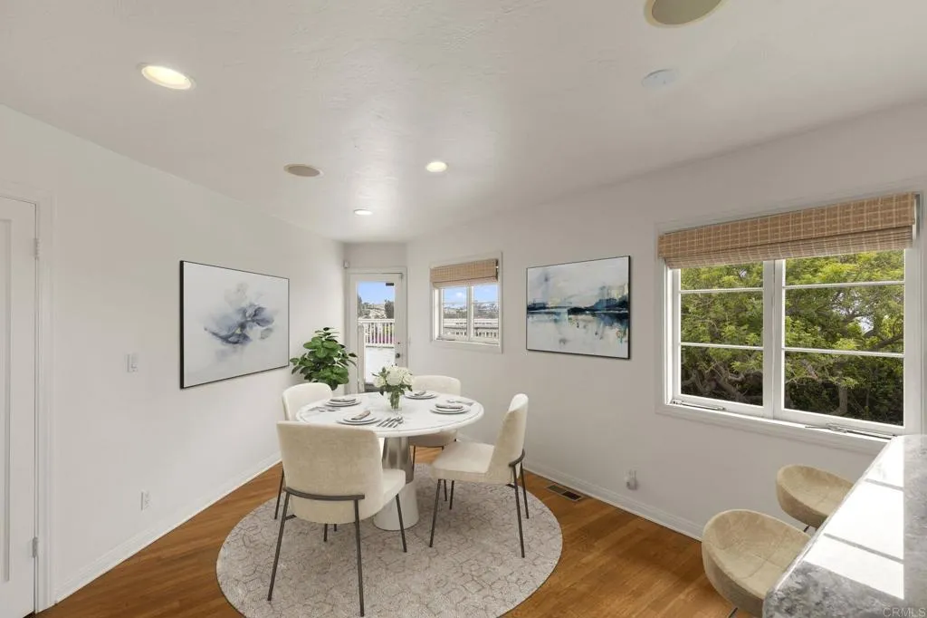 7851 Hillside Drive