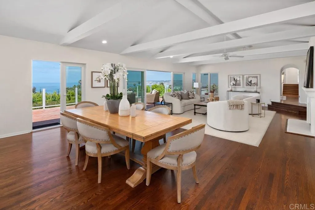 1420 La Jolla Knoll